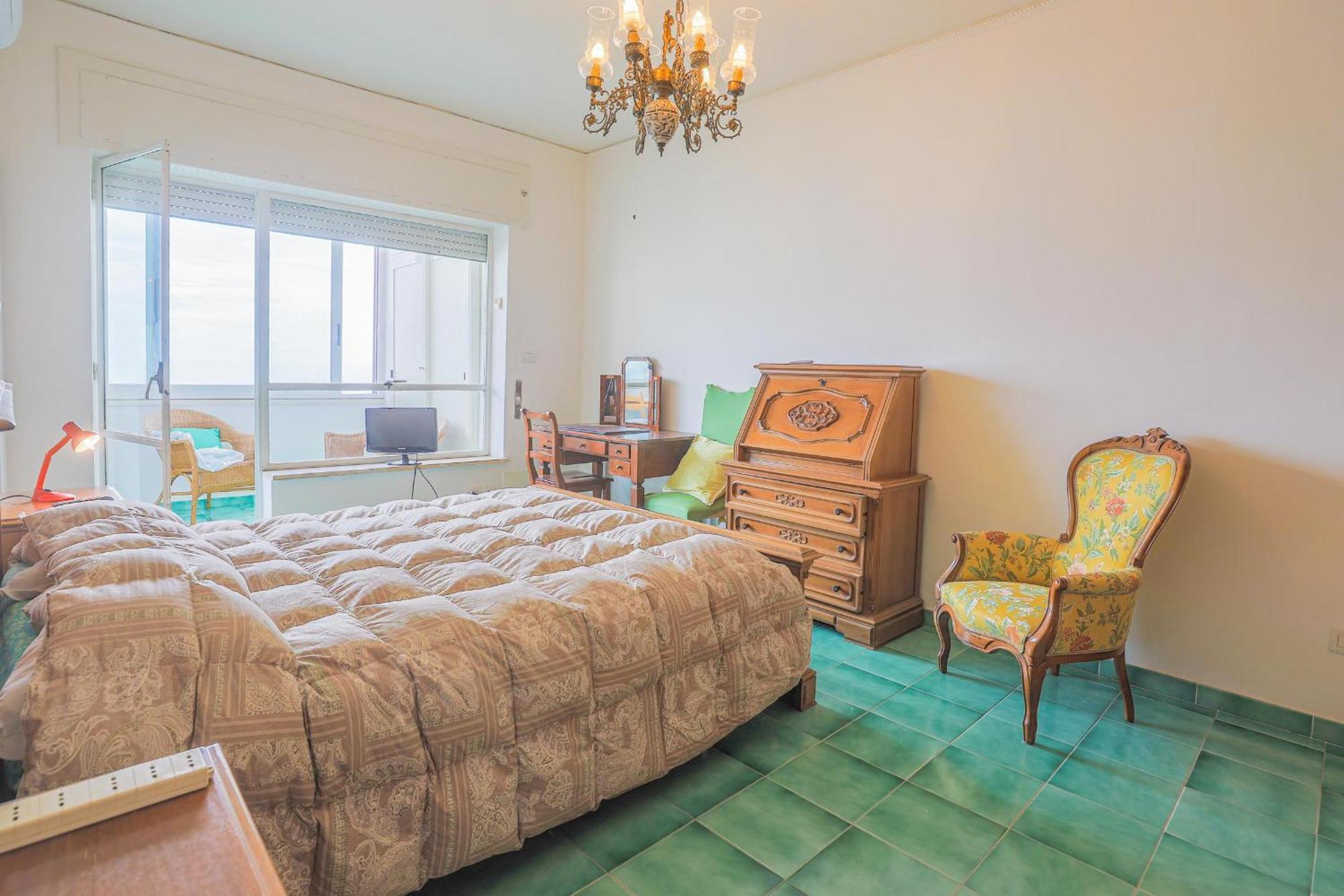 Sea Inside Apartment