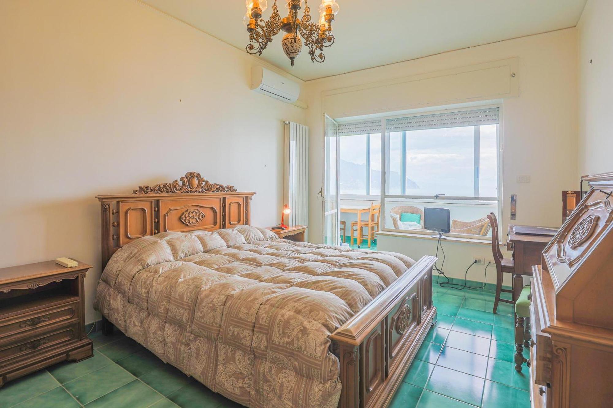 Apartment Sea Inside