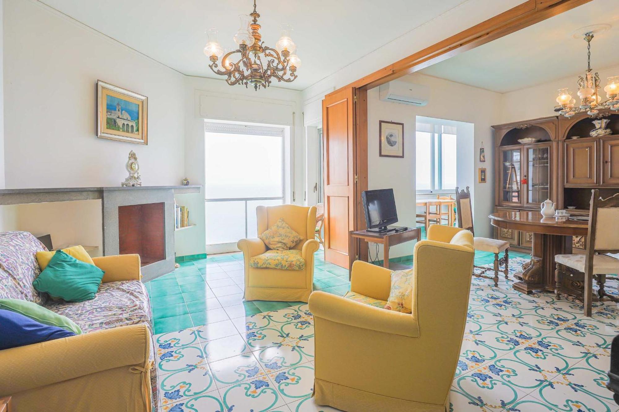 Apartment Sea Inside *
